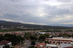 a view of a city with mountains in the background at Departamento JUJUY in San Salvador de Jujuy