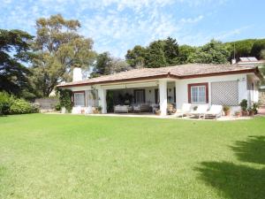 Zahrada ubytování Casa con vistas a la Bahía de Cádiz