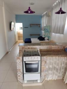 Η κουζίνα ή μικρή κουζίνα στο Studio Casa do Monge Ilhabela