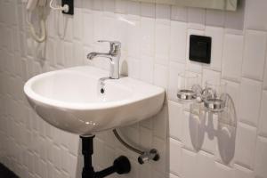 Un baño de Lucca Resort & Residence