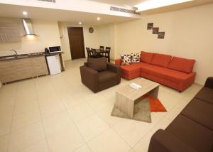 Posezení v ubytování Lujain Hotel فندق النور واللجين