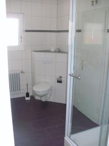 Koupelna v ubytování Hotel am Hindenburgplatz