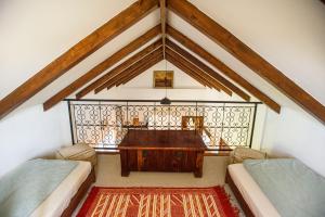 A seating area at Cortijo las Cabrerizas