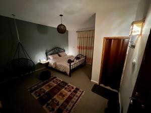 Postel nebo postele na pokoji v ubytování Euphoria guest house