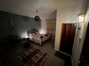 Postel nebo postele na pokoji v ubytování Euphoria guest house