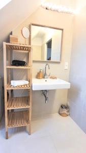 A bathroom at Rooftop Terrace, free garage parking and Pool!
