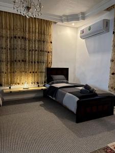 Postel nebo postele na pokoji v ubytování Euphoria guest house