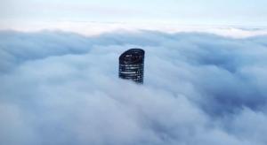 Zdjęcie z galerii obiektu 30th+ Floor Apartments in Sky Tower we Wrocławiu