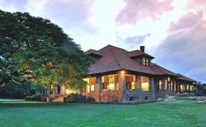 Puutarhaa majoituspaikan Torburnlea Homestead Luxury Accommodation ulkopuolella