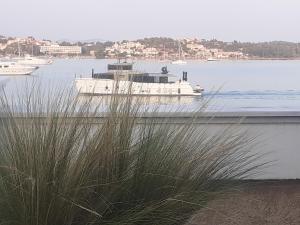 Fotografia z galérie ubytovania Αξέχαστη διαμονή στο Πορτοχέλι v destinácii Porto Heli