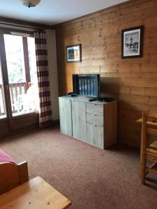 Kuchyňa alebo kuchynka v ubytovaní "Alpages de Val Cenis"-Skis aux pieds-Spa-Wifi-Garage-Calme!
