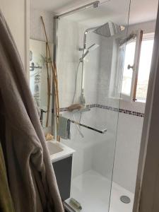 Zdjęcie z galerii obiektu appartement cosy w mieście Bordeaux