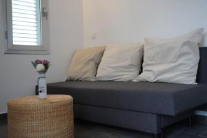 A seating area at Casa Marcur Santa Cruz