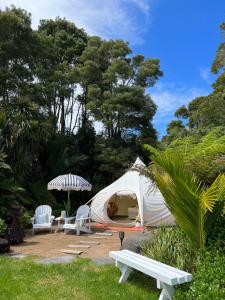 Gallery image of Belle Glamping by the Sea in Katikati