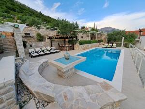 Πισίνα στο ή κοντά στο The Hidden Treasure Village - Entire property