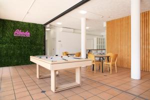 Gambar di galeri bagi Abode Mooloolaba, Backpackers & Motel rooms di Mooloolaba