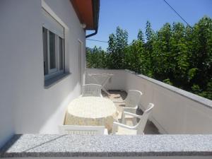 Balkón alebo terasa v ubytovaní Gvačić House