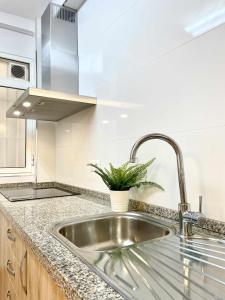 Kuchyňa alebo kuchynka v ubytovaní Apartamento en el centro de Malaga, en el Soho