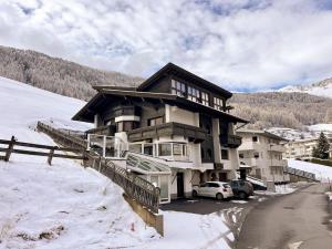 Výhľad na hory alebo výhľad na hory priamo z apartmánu