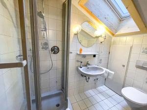 Koupelna v ubytování Apartment Fricken by Interhome