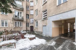 Obiekt SuperApart Tarchomińska apt 24 zimą