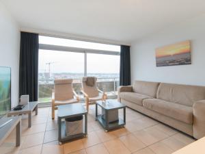 Posezení v ubytování Apartment Seaview 2 by Interhome