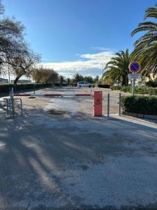 Fotografia z galérie ubytovania T2 à côté de la mer quartier des Quilles v destinácii Sète