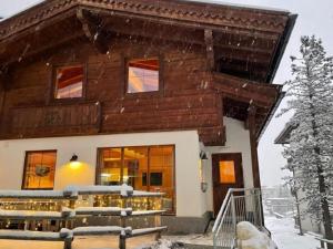 Chalet Chalet Elisabeth by Interhome v zime