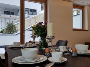 Příslušenství pro přípravu čaje a kávy v ubytování Apartment Bergschnucke Homes-2 by Interhome