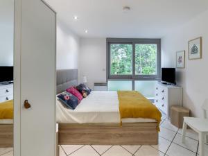 Posteľ alebo postele v izbe v ubytovaní Apartment L'Airial-3 by Interhome + 13 fotografií
