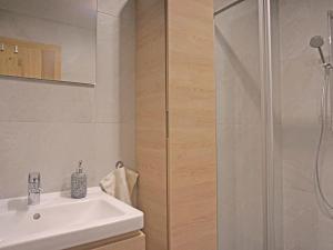 A bathroom at Apartment Apart Handle by Interhome