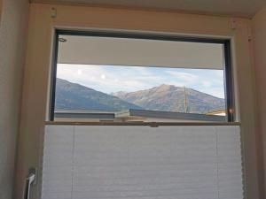 A general mountain view or a mountain view taken from Az apartmant