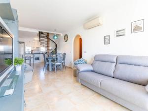 A kitchen or kitchenette at Apartment Tamara by Interhome