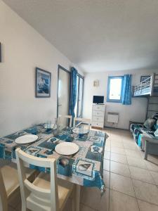 Fotografia z galérie ubytovania Appartement avec piscine commune proche Plage 5TMED164 v destinácii Saint Pierre La Mer