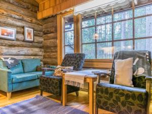 Posezení v ubytování Holiday Home Kuopiokero by Interhome