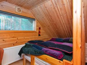 Postel nebo postele na pokoji v ubytování Holiday Home Pikku pyhis by Interhome