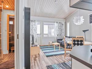 Posezení v ubytování Holiday Home Lumi b 10 by Interhome