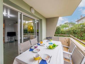 Balkón alebo terasa v ubytovaní Apartment Clair de Dune-2 by Interhome