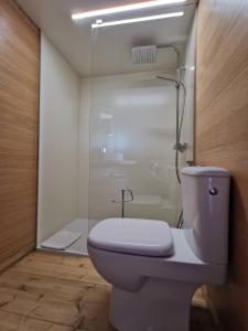 Vonios kambarys apgyvendinimo įstaigoje Glamping CirelliWines Abruzzo