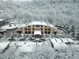 Ladera Resort Qusar žiemą