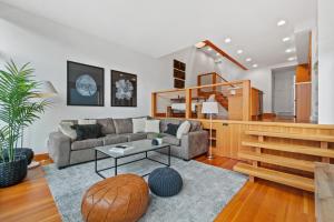 Ruang duduk di Whistler 'Treehouse'
