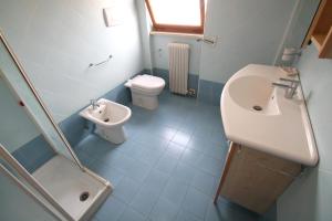 Koupelna v ubytování Attico Del Vico + 37 fotografií