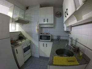 Kuchnia lub aneks kuchenny w obiekcie 9 de Julio Confort - Bienes Reales