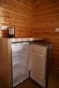 Η κουζίνα ή μικρή κουζίνα στο צימר נור החרמון