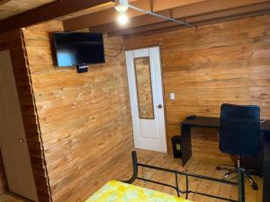Gallery image of Cabaña Aurora – COZY Cabin with an Amazing view! in San Pablo