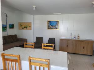 Posezení v ubytování PRAIA DE 4 ILHAS Apartamento 2 Quartos a 50M da Praia