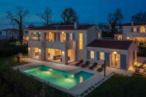 Basen w obiekcie Villa Harmony by ILC (Istria Luxury Collection) lub w pobliżu