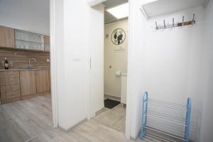 Bilik mandi di Apartman Mirna Vinkovci +31 gambar