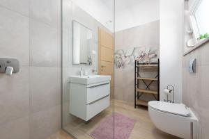 Kúpeľňa v ubytovaní Villa Azeret ZadarVillas