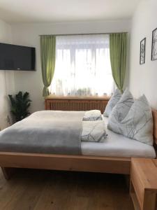 Postelja oz. postelje v sobi nastanitve Luserblick